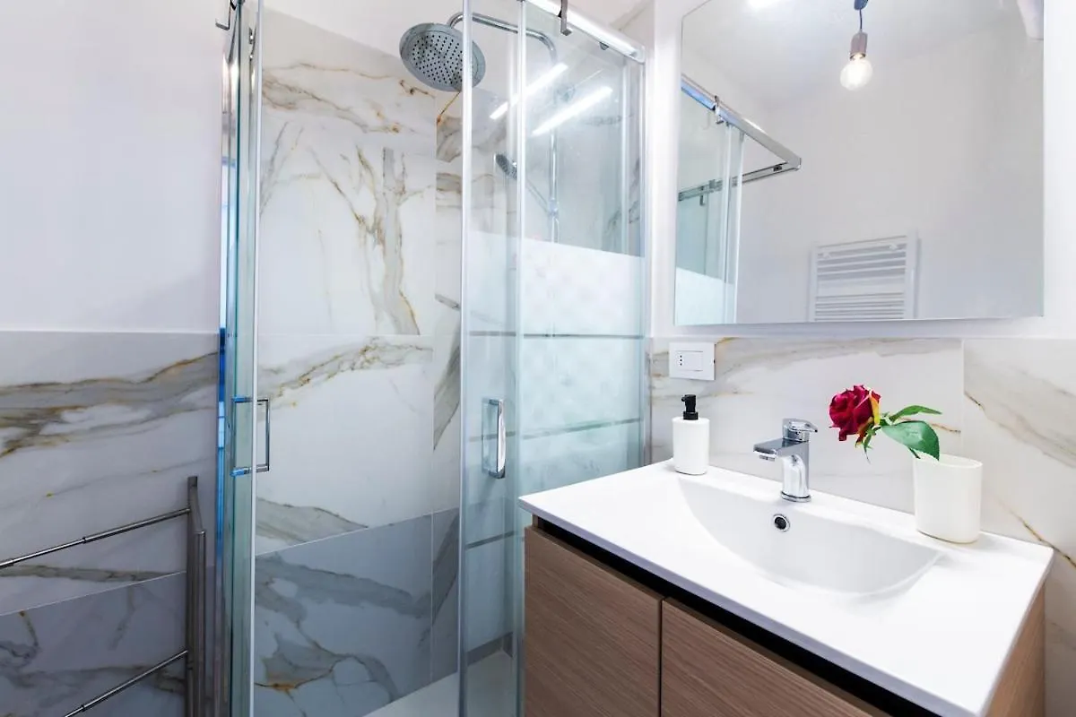 La Noto Milano Apartment Italy